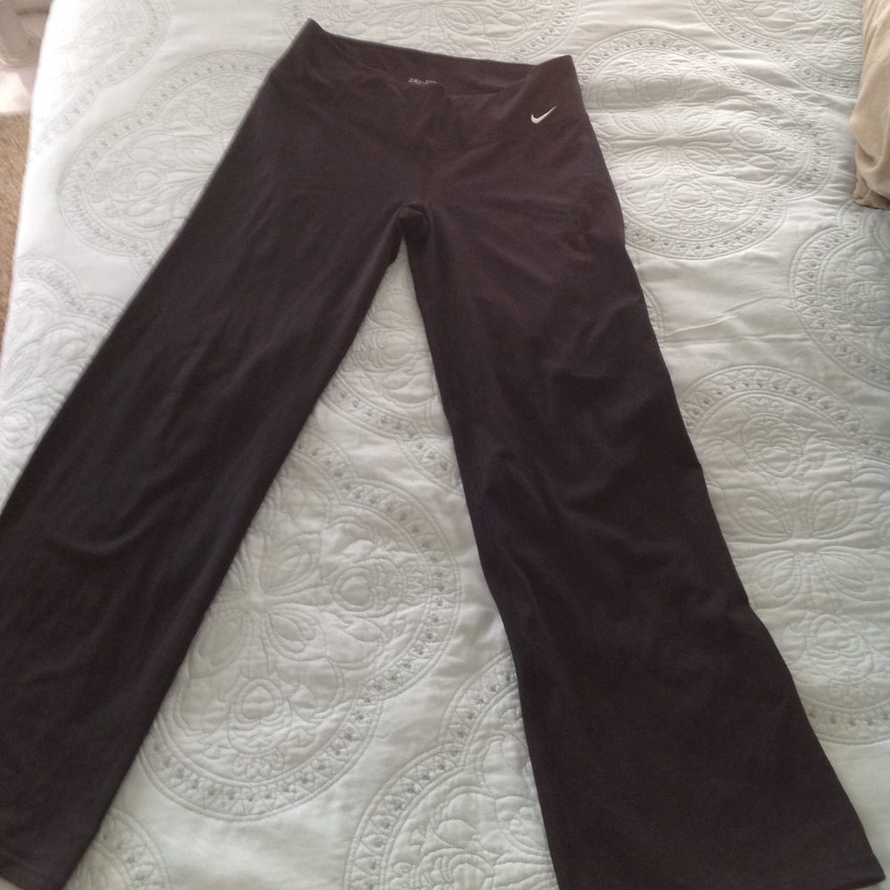Nike DRI-FIT athletic / yoga wide leg pants